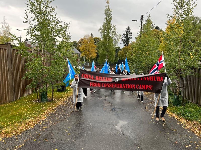 Protest in the street leading to Embassy of China, Oslo