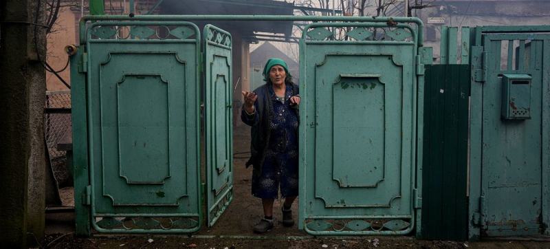Invasion of Ukraine: Neighbours struggle with refugee influx; UN expresses 'horror' at Mariupol hospital attack
