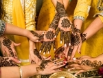 Pakistani girl from Karachi arrives in India to marry Kolkata resident