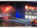UK: Fire breaks out at terminal car park of London Luton Airport, flights suspended