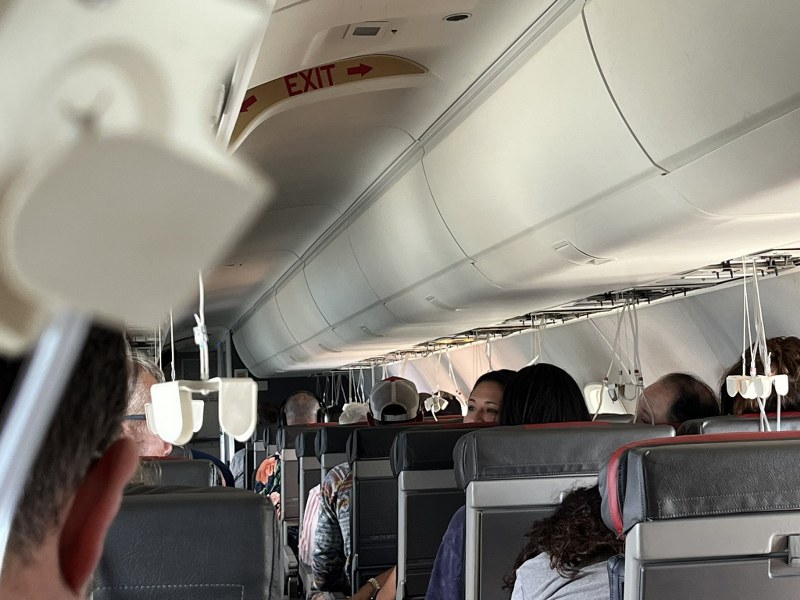 American Airlines plane drops 15,000 feet in 3 minutes, passengers say experience was 'scary'