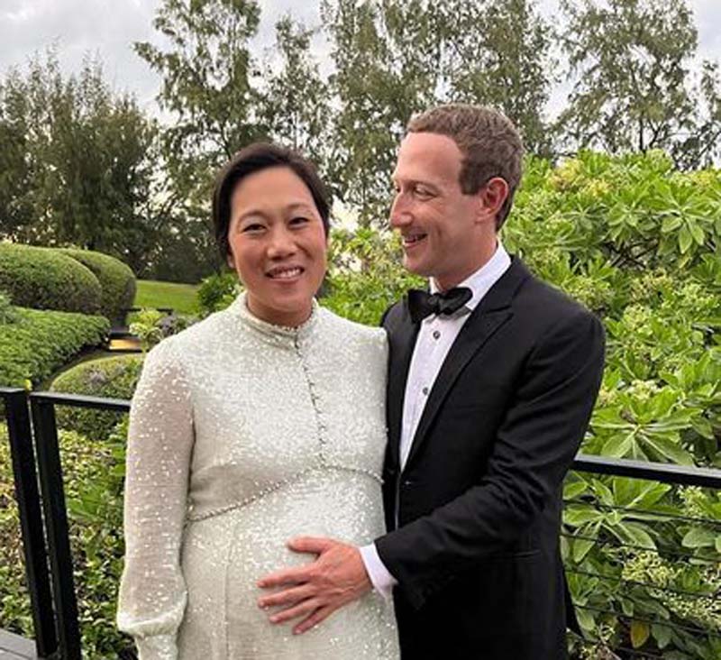 Mark Zuckerberg's New Year wish is indeed special, shares cute image of his pregnant wife