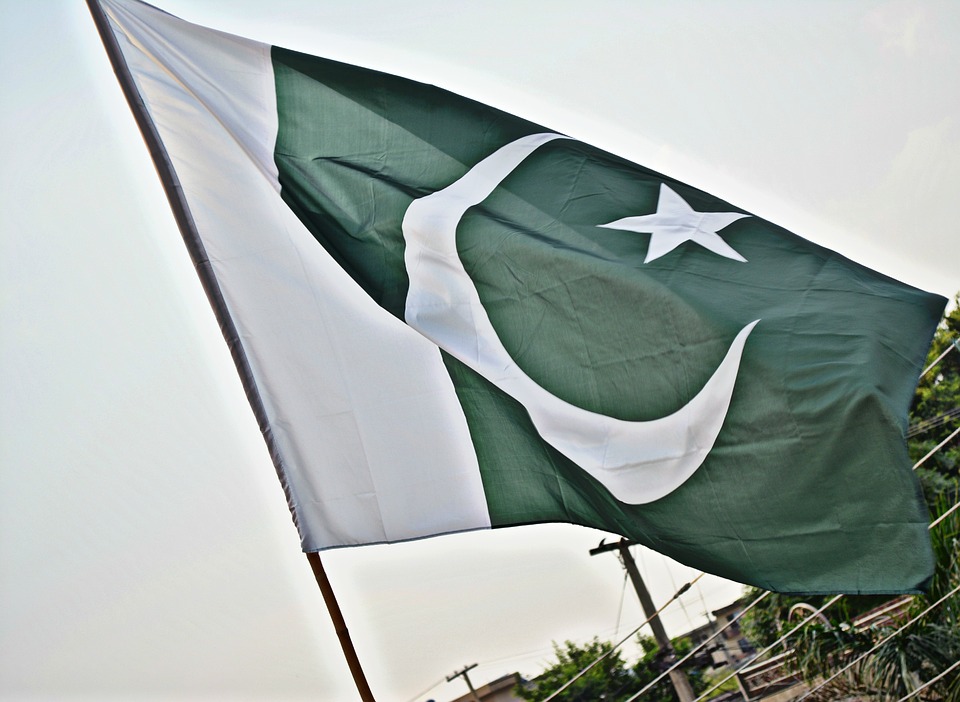 Pakistan: Ramadan charity distribution stampede leaves 11 dead