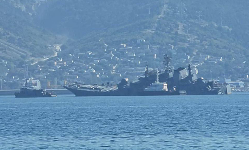 Ukraine crisis: Kiev attacks Russia's naval base in Novorossiysk with drone boats