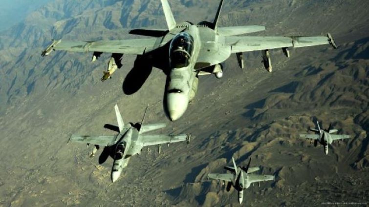US-British coalition launches 4 airstrikes on Yemen's port city